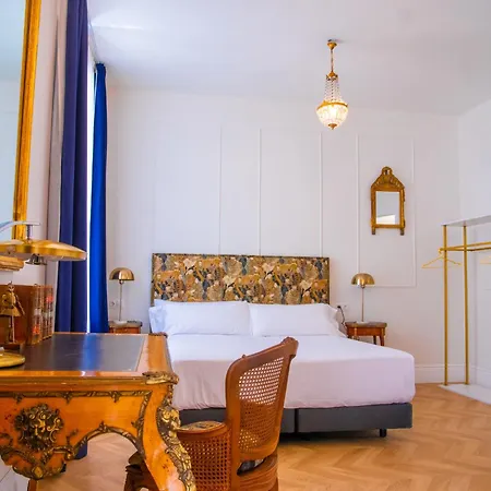Pries Homes La Casa Azul * Malaga