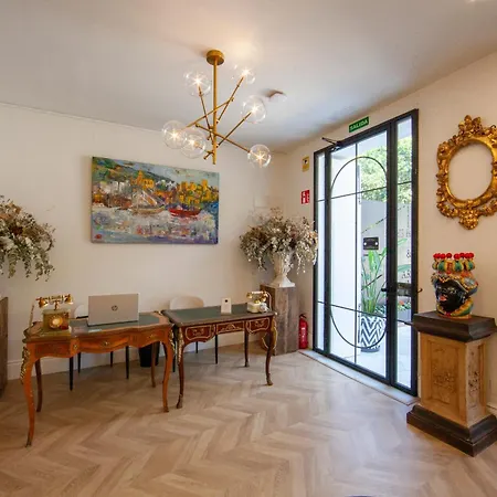 Pries Homes La Casa Azul *